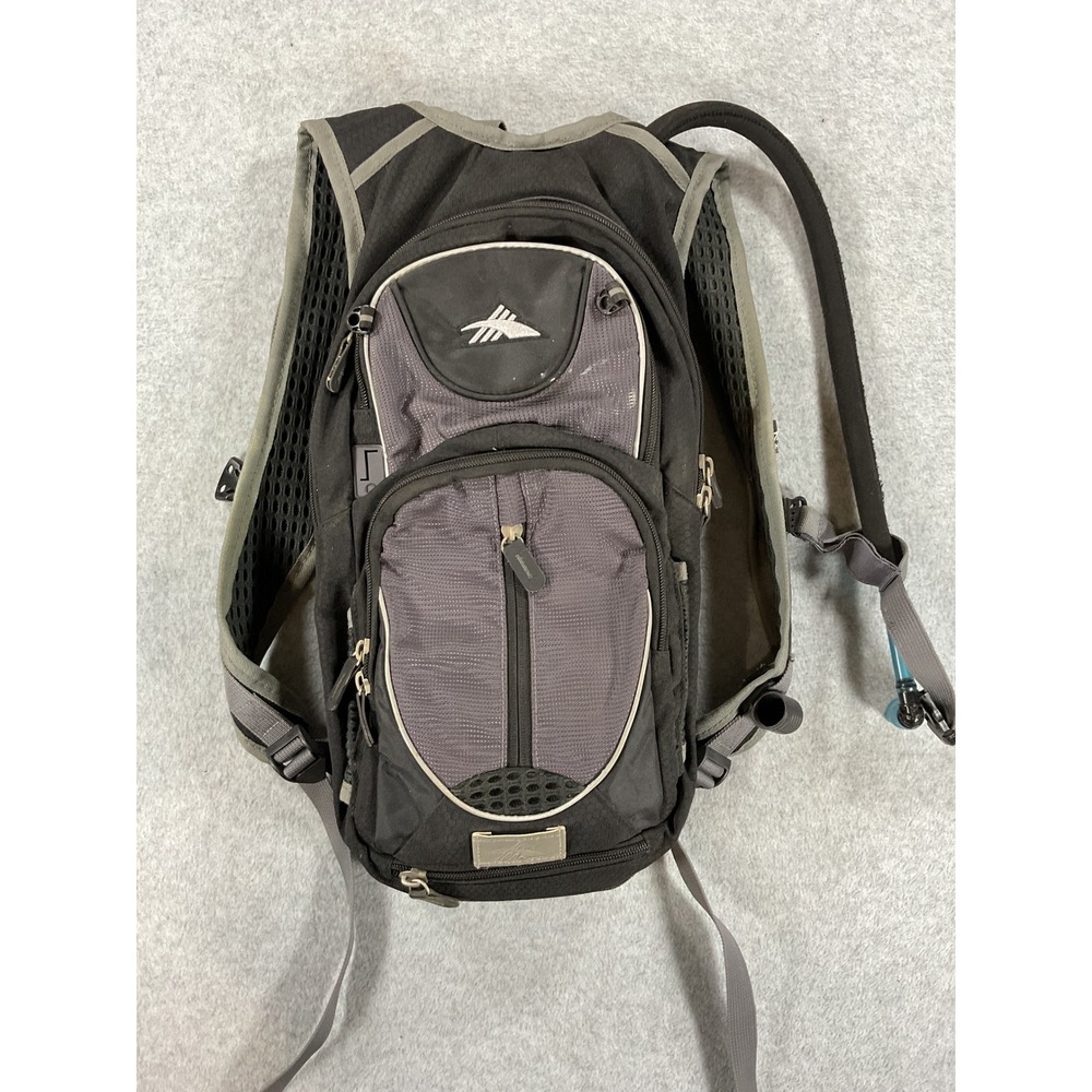 High Sierra Hydration Backpack Black Grey Airflow 2.0L Reservoir Hiking Pack
